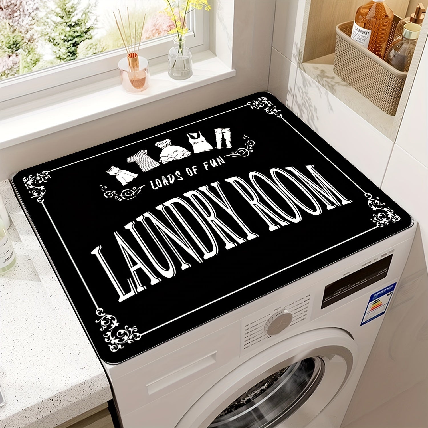 1pc Alfombrilla Absorbente y Antipolvo para Lavadora y Secadora - Diseño "Cuarto de Lavado" con Borde Decorativo en Blanco y y Patrones Florales, Protector Fácil de Limpiar para Cocina, Baño y Accesorios de Lavandería, Decoración Elegante para Suelos