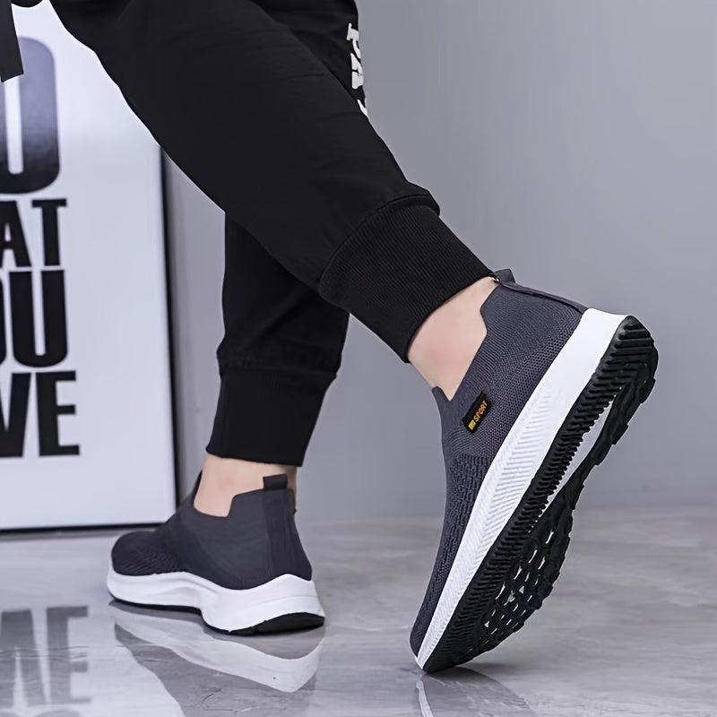 Tenis casuales slip-on para hombre, transpirables y ligeros, con suela de goma duradera, diseño de punta redonda y corte bajo, ideales para primavera, verano y otoño, color gris oscuro, calzado cómodo y flexible para el día a día