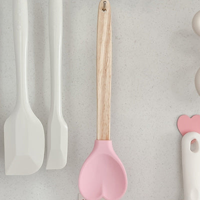 1pc Espátula de silicona en forma de corazón con mangos de madera - Resistente al calor, ideal para cocinar, hornear, mezclar - Perfecto utensilio de cocina para repostería y remover