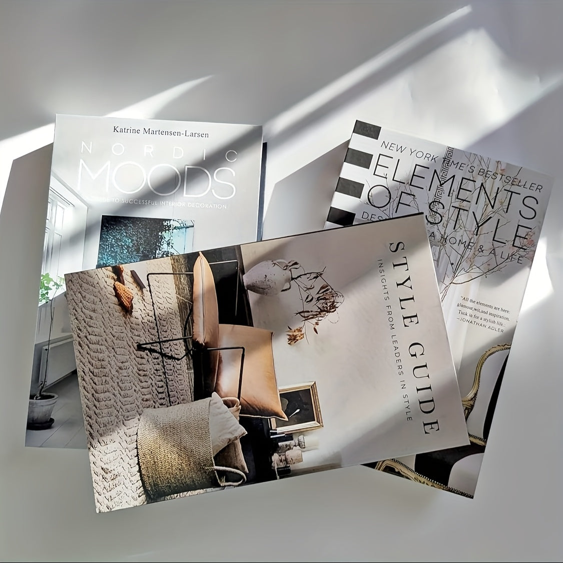 Libros falsos modernos para decoración, libros decorativos para decoración del hogar, libro falso de moda para exhibición, decoración de libros de mesa de café, decoración de estanterías de libros, decoración de salas de estar.