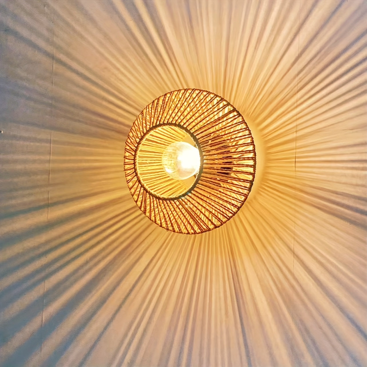 Lámpara de pared de hierro forjado con forma de diamante, inspirada en el estilo vintage, para dormitorio, sala de estar o hotel. Ideal regalo, sin bombilla incluida, montaje semi-inclinado, compatible con 110V-240V. Iluminación para dormitorio | Lámpara