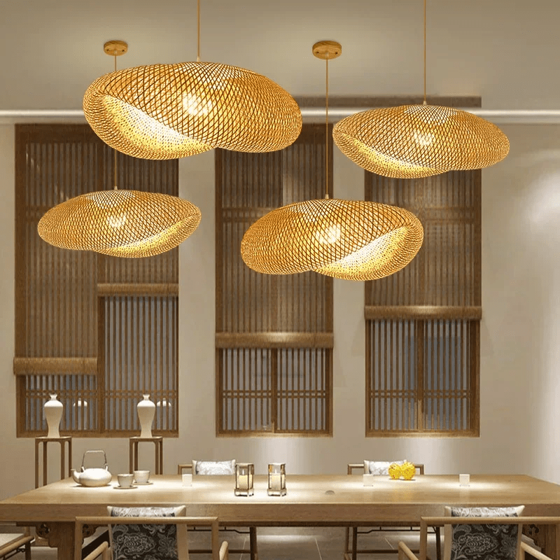 Lámpara Colgante de Bambú Hecha a Mano - Estilo Jaula de Pájaros Vintage, Diseño Circular Tejido, Acabado Dorado Natural, Pieza Decorativa de Arte (Accesorios No Incluidos), Iluminación Decorativa | Colgante Artístico | Acabado Natural