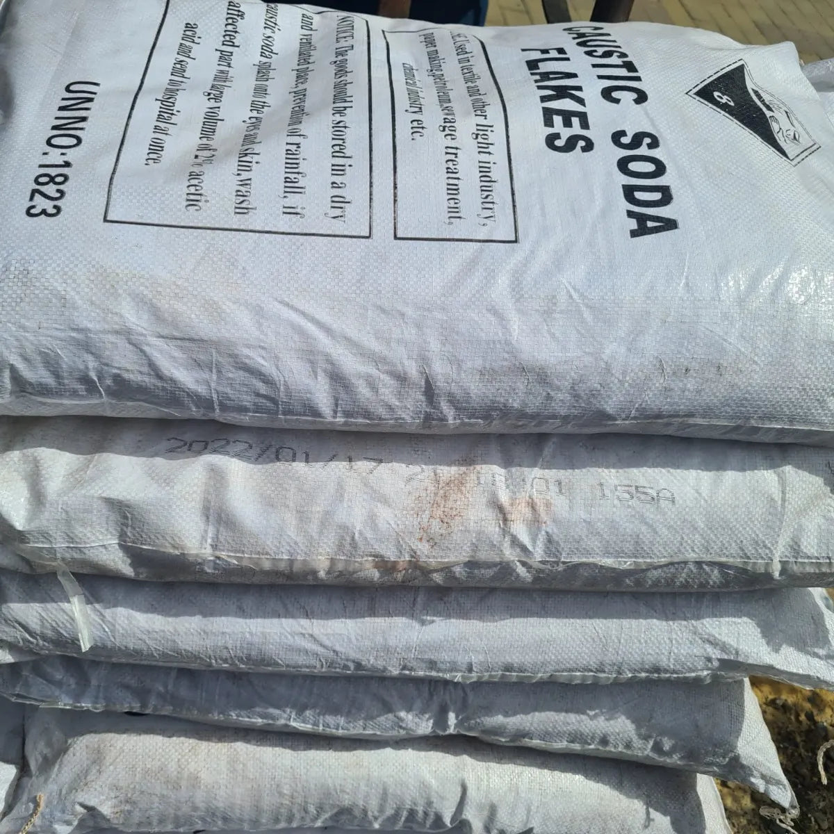 Soda Caustica Por Bulto 25 Kg