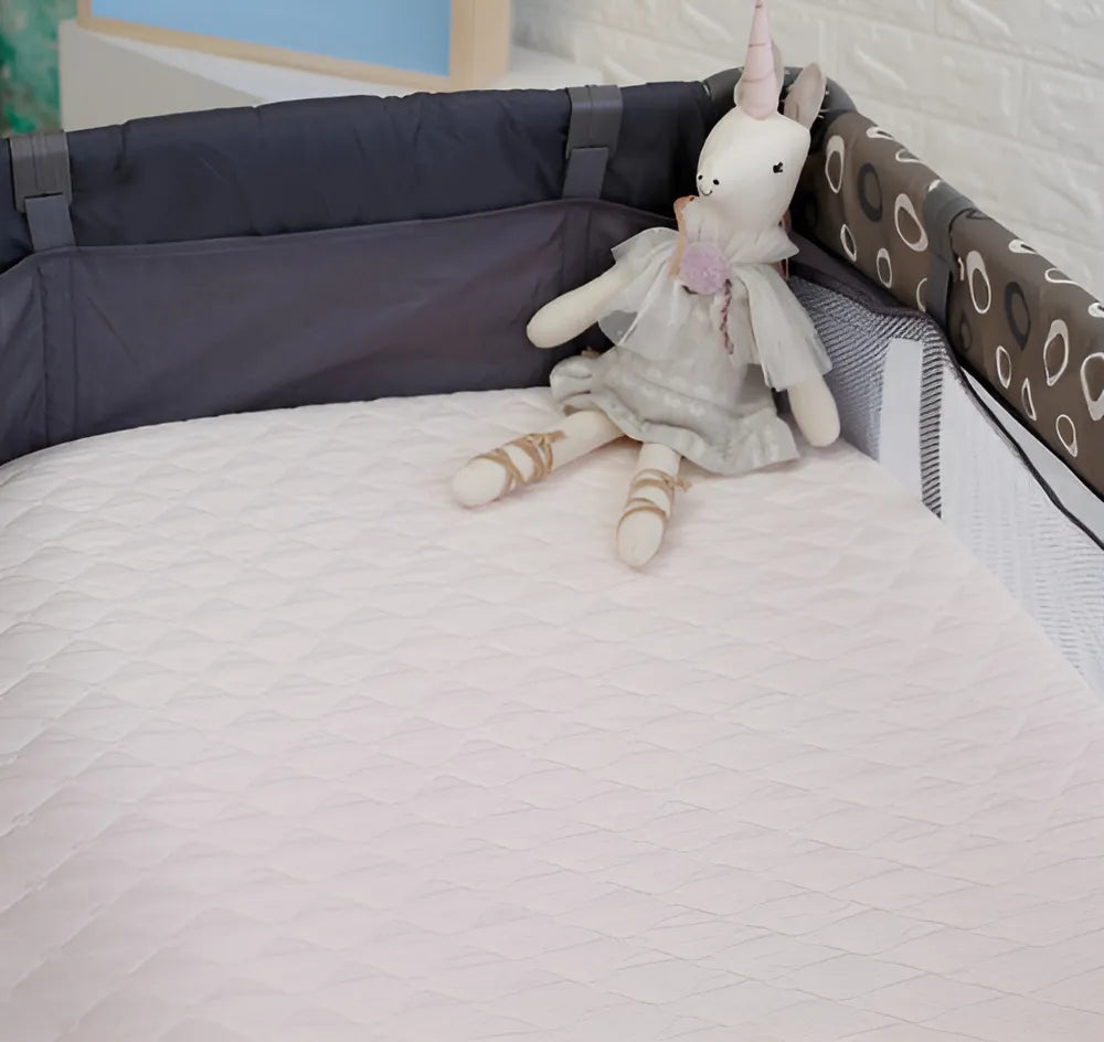Colchón Colchoneta Para Corral De Bebe Toral 90 X 60cm Color Beige