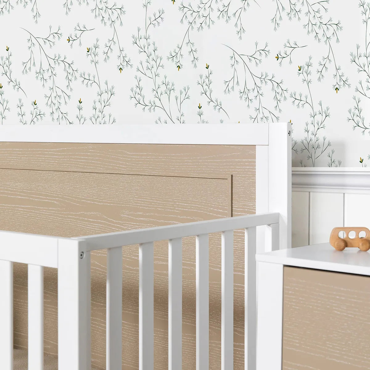 Carter's By Davinci Radley - Cuna Convertible 4 En 1 En Col. Color Blanco Y Madera Costera