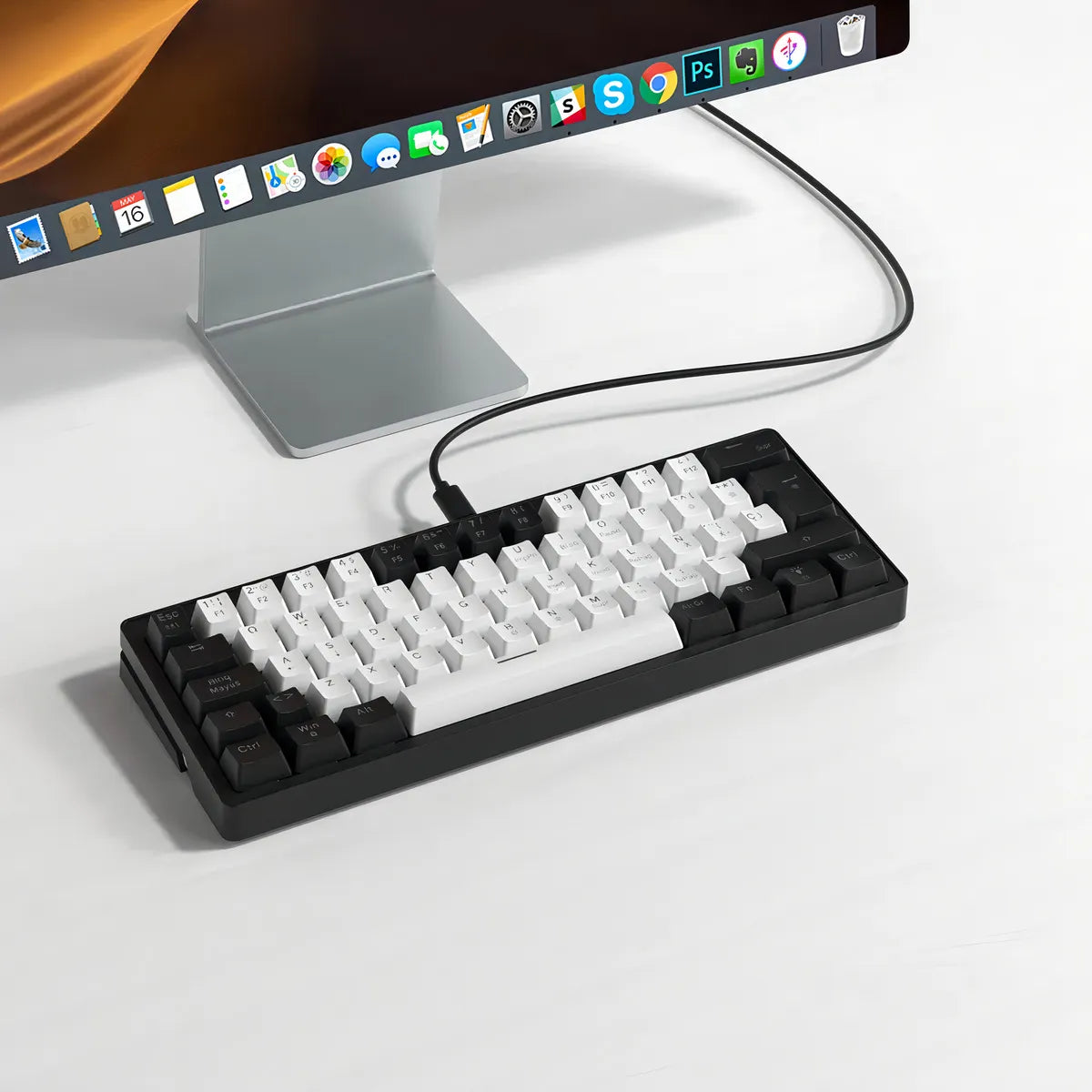 Teclado Gamer Mecánico Zifriend Ag61 Español Black Switches Retroiluminado Rainbow 62 Teclas 60% Compacto Interruptores Intercambiables En Caliente Hot Swap