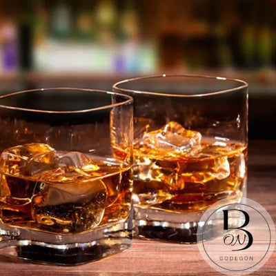Miniatura 3und Whisky Chivas 18