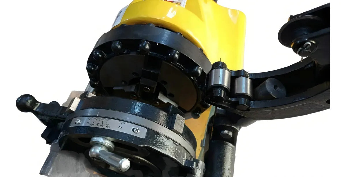 Roscadora De Tuberias De 1/2 A 2 Pulgadas Uyustools Color Amarillo Frecuencia 60hz