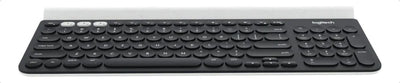 Teclado bluetooth Logitech QWERTY español latinoamérica color negro y blanco