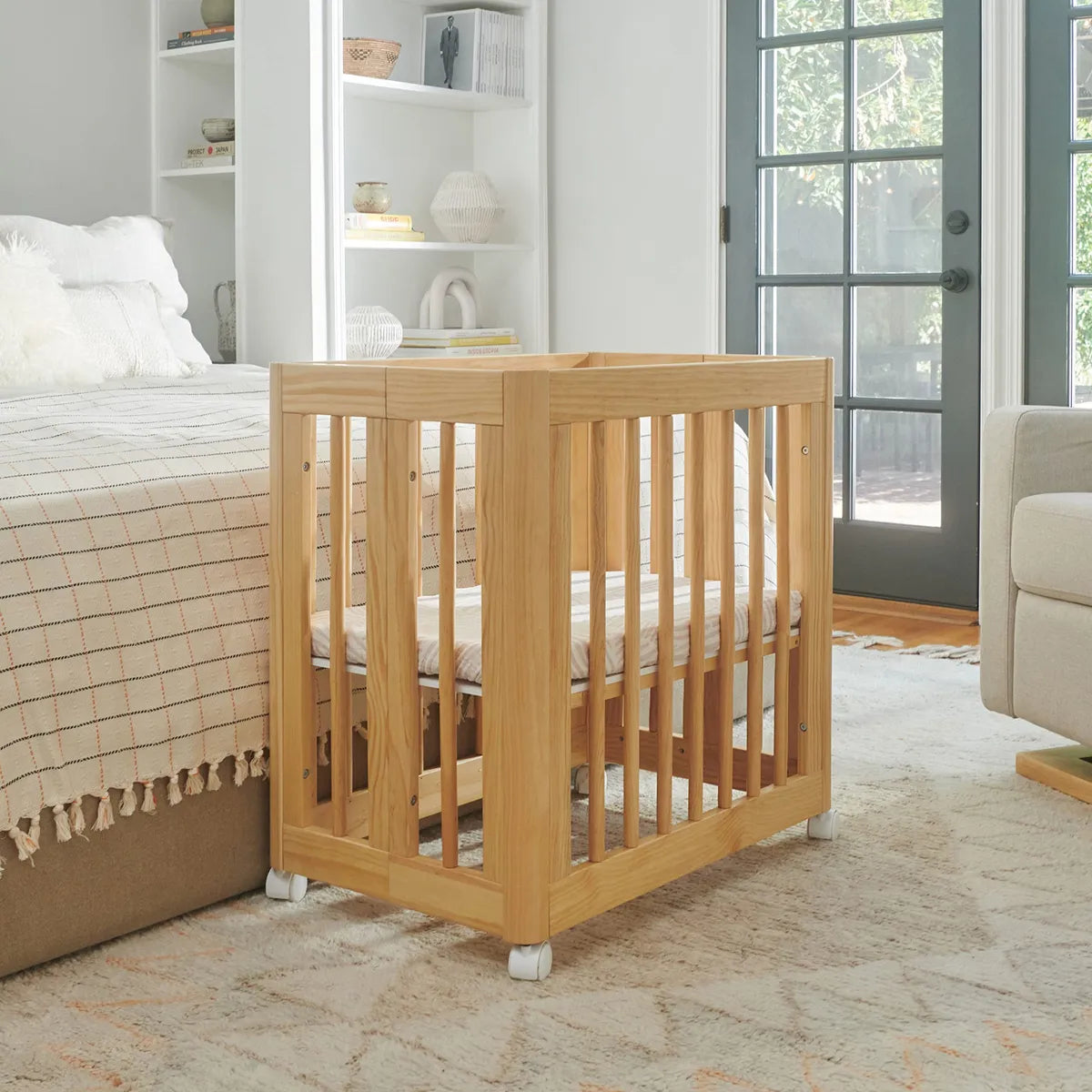 Babyletto Yuzu Moiss Convertible Para Todas Las Etapas, Midi
