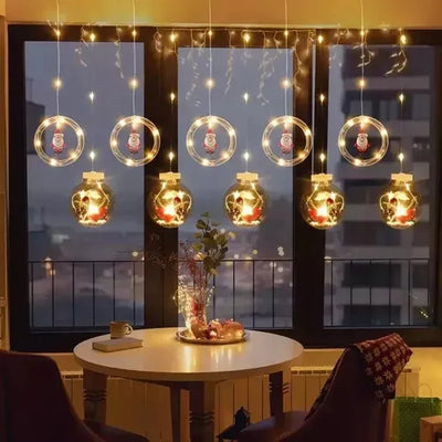 Instalación Cortina Bolas Y Aros Navideños Figura Papa Noel Multicolor