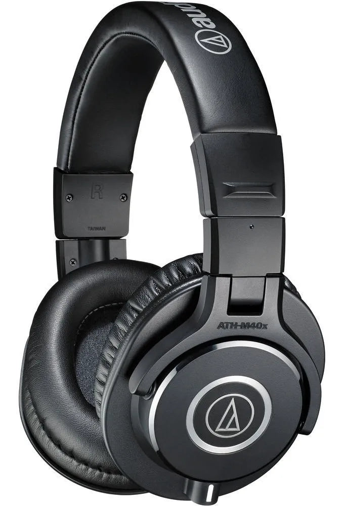 Audífonos De Monitoreo Audio-technica Ath-m40x Color Negro