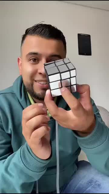 Cubo Rubik 3x3 Mirror Qiyi Espejo Azul Acero Cuerpo Negro 5.6cm