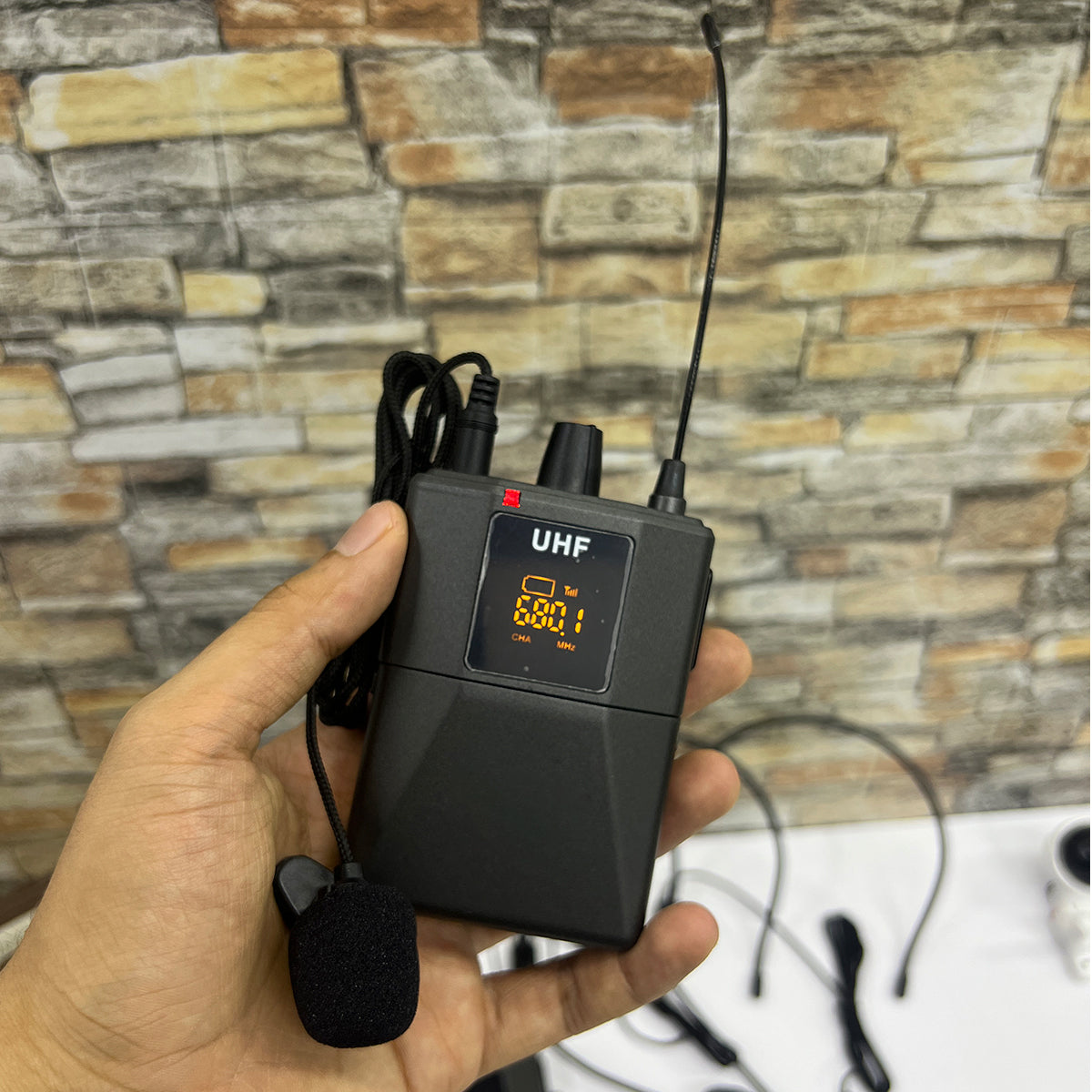 Micrófonos Inalámbricos Dual UHF Transmisor Profesional DX-200H