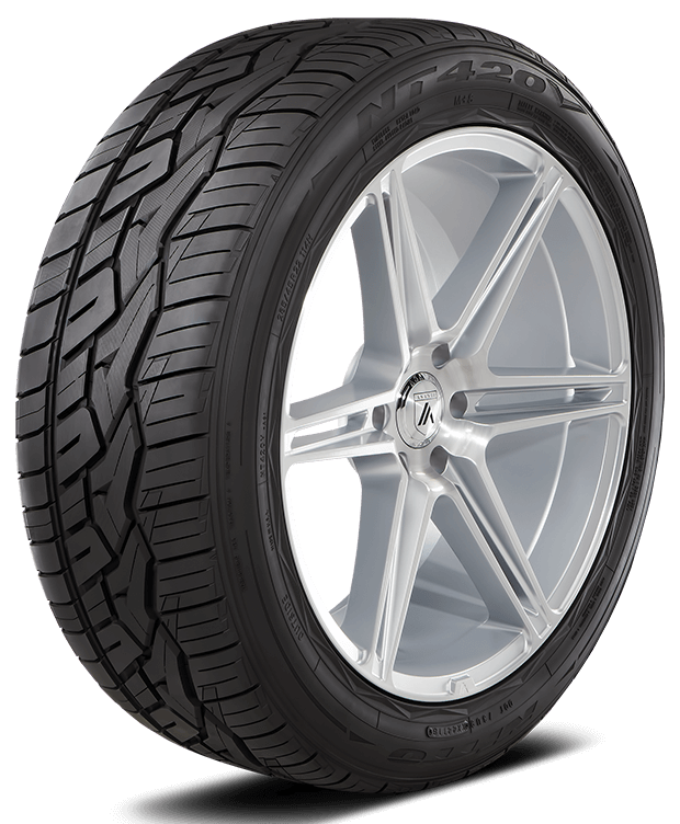 NITTO 420V 315/35R20 110W JP