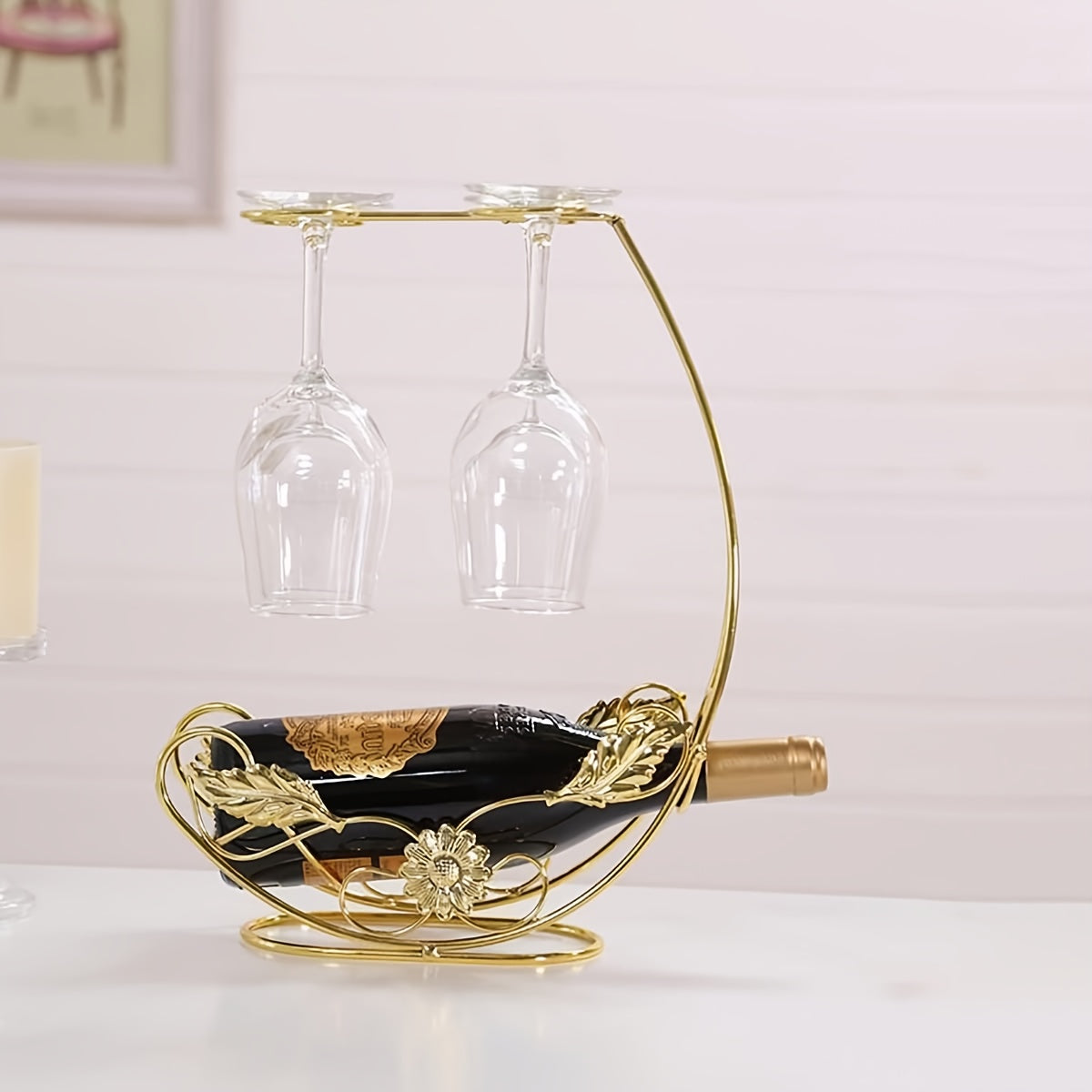 Estante de copas de vino de hierro contemporáneo - Soporte vertical para botellas de metal, soporte para copas de mesa, exhibición de copas de vino al revés, capacidad para 1 botella y 4 copas, no requiere ensamblaje
