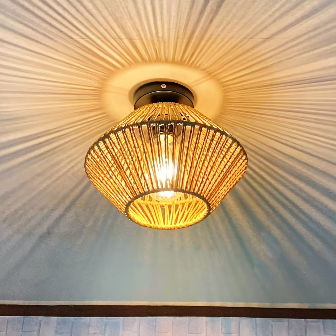 Lámpara de pared de hierro forjado con forma de diamante, inspirada en el estilo vintage, para dormitorio, sala de estar o hotel. Ideal regalo, sin bombilla incluida, montaje semi-inclinado, compatible con 110V-240V. Iluminación para dormitorio | Lámpara