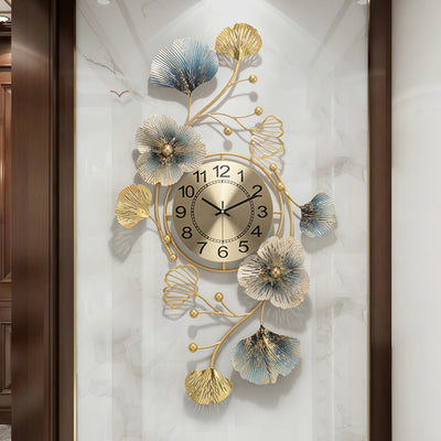 1pc Elegante Reloj de Pared de Metal con Flores y Hojas de Ginkgo, Decoración Artística para el Hogar, Silencioso, Funciona con Pilas, Sin Enchufe, para Decoración de Paredes de Sala de Estar, Dormitorio, Jardín al Aire Libre (Pilas no Incluidas)
