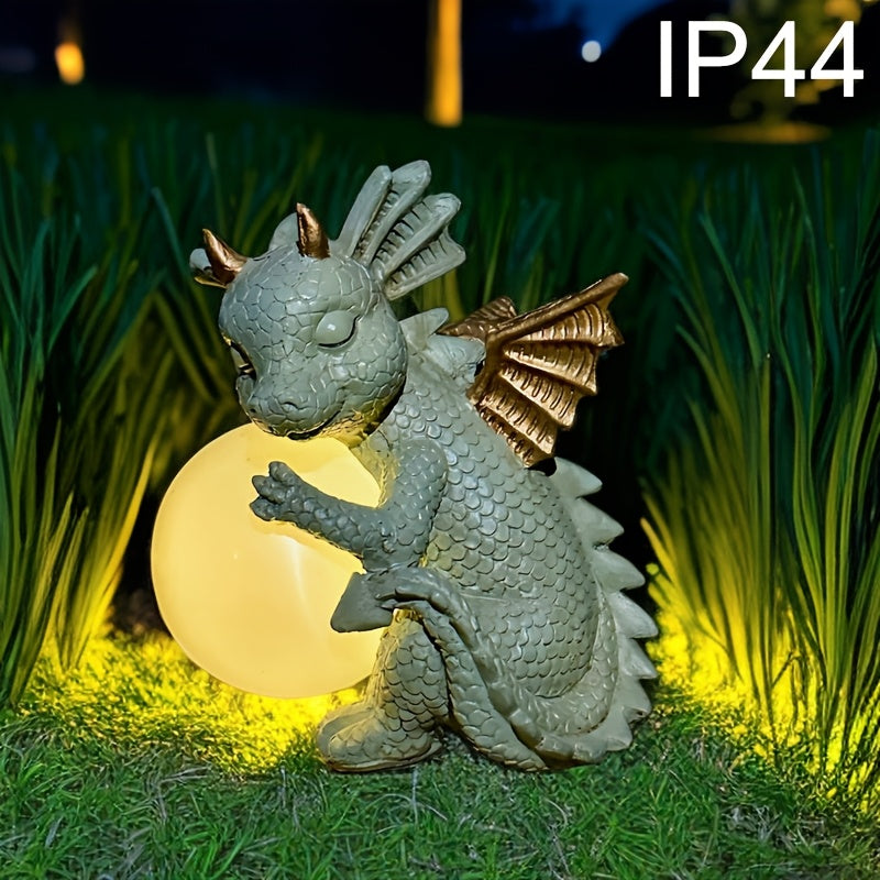XXOASIS Estatua de Dinosaurio con Luz Alimentada por Energía Solar - Adorno de Jardín de Resina Caprichoso con Característica Iluminada, Recargable a través de, Decoración Exterior Impermeable para Césped, Decoración de Habitación de Dinosaurios