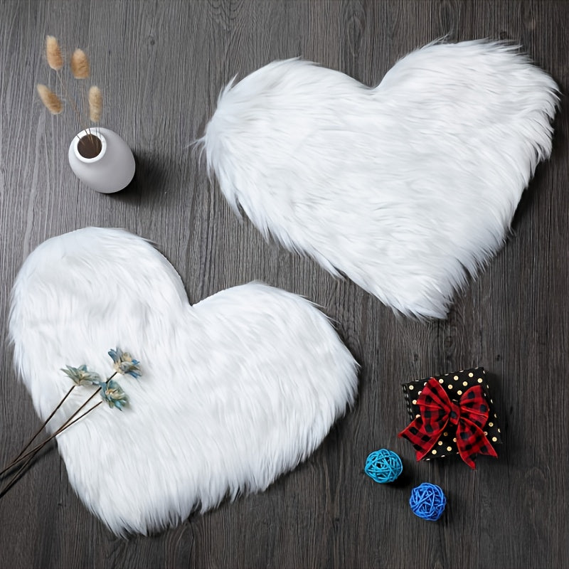 2 piezas de tapetes decorativos en forma de corazón, negros, de peluche suave, lavables a máquina, para dormitorio, sala y tocador, regalo perfecto para Navidad con detalles florales elegantes, decoración para habitación | Textura de peluche | Tapete de