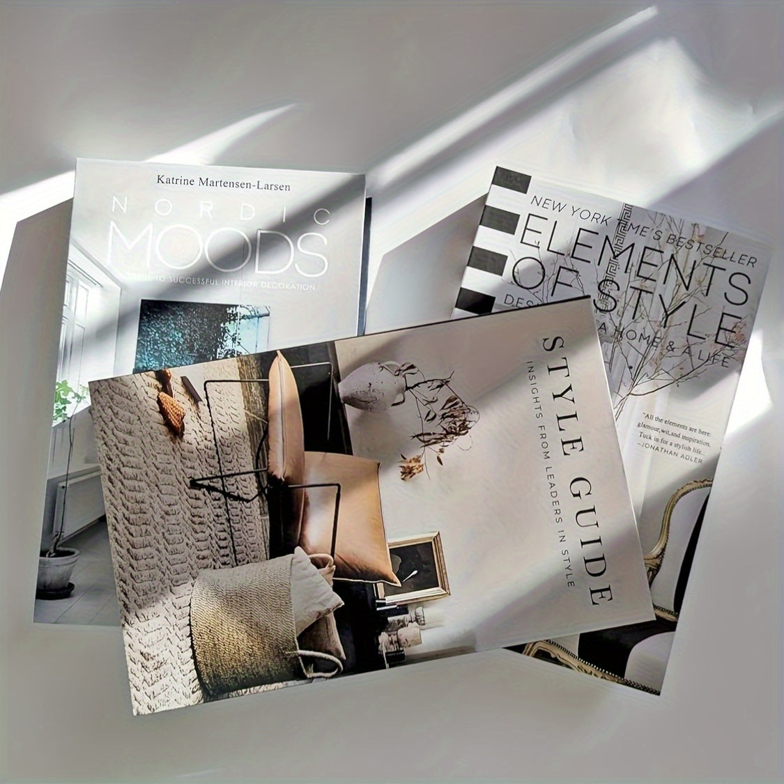 Libros falsos modernos para decoración, libros decorativos para decoración del hogar, libro falso de moda para exhibición, decoración de libros de mesa de café, decoración de estanterías de libros, decoración de salas de estar.