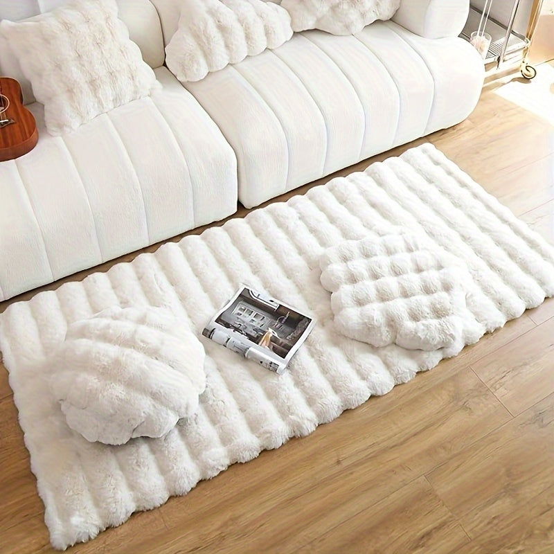 1pc Alfombra Rectangular de Piel Sintética de Conejo Suave - Ligera, Fácil de Cuidar, Alfombra Decorativa de Color Crema para Dormitorio, Sala de Estar o Pasillo, Solo Lavado a Mano, Material de Poliéster, Decoración Hogareña Acogedora y Elegante, Alfomb