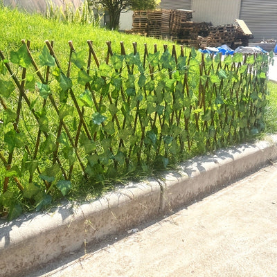 Paquete de 1 Valla de Privacidad Expandible de Madera Maciza - Diseño Ajustable con Hojas y Vegetación Artificial, Madera Marrón de Abeto para Jardín, Patio, Balcón - Barrera Decorativa Exterior para Navidad, Protección Solar, Mascotas & Decoración Rústi