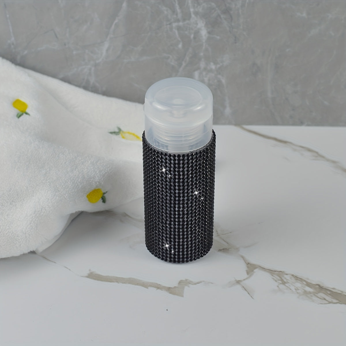 Dispensador de cosméticos decorado con diamantes de imitación de 150 ml para tónico, removedor de maquillaje, removedor de esmalte de uñas - Botella de bomba de empuje independiente de plástico, sin necesidad de electricidad