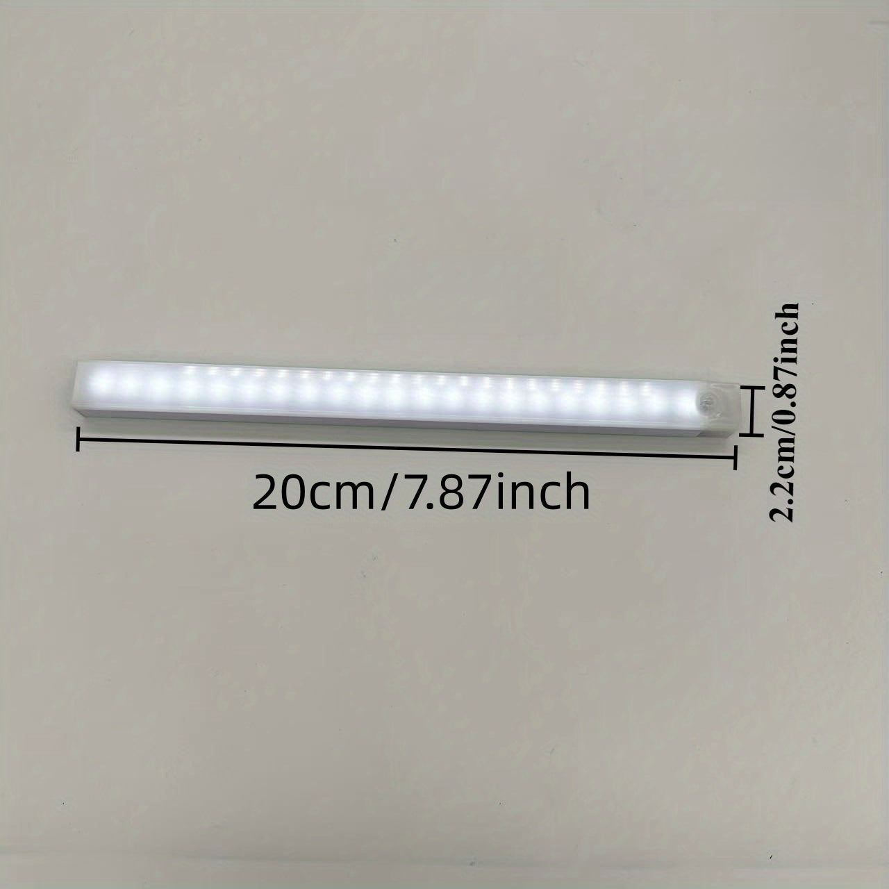 Conjunto de 8 Luces LED con Sensor de Movimiento para Armarios, Recargables por USB y Batería (200mAh), Ahorro de Energía Montadas en la Pared para Cocina, Guardarropa, Escalera, Pasillo y Estante - Diseño Blanco Elegante y Moderno