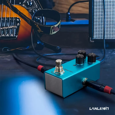 Pedal de Efectos para Guitarra Eléctrica Crunch Distortion Tipo Mini Simple DC 9V True Bypass Equipado con Cable de Refuerzo USB5V a 9V