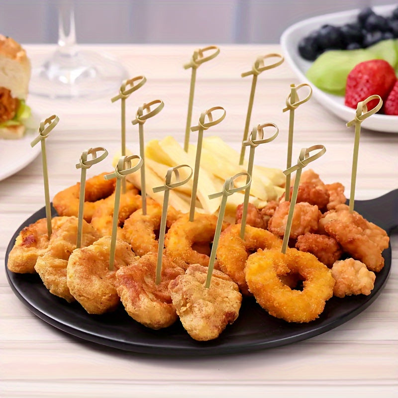 100 palillos de bambú para cócteles, 15.24 cm, palillos para aperitivos, mini palitos para comida - Palillos elegantes para bebidas, frutas, charcutería - Ideales como accesorios para decorar cócteles, suministros para fiestas, adornos para cócteles | Po