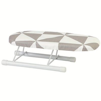 Tablero de planchar compacto con patrones variados, pies antideslizantes plegables, base resistente al calor, diseño ahorrador de espacio, ideal para costura y manualidades, tablero portátil pequeño