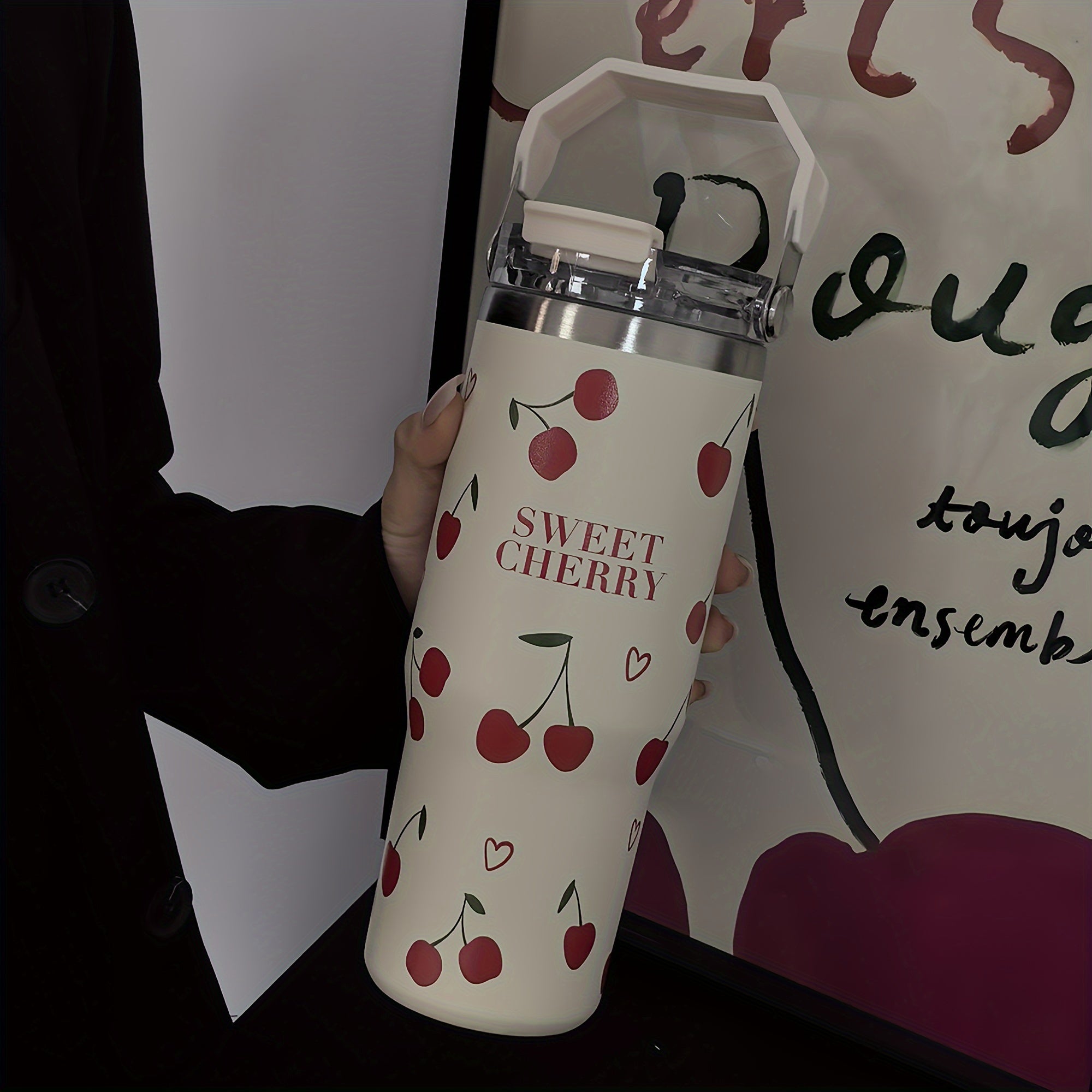 Térmico de acero inoxidable con forma de corazón y cereza, 33.44 oz, con popote y asa, reutilizable, ideal para viajes, gimnasio y actividades al aire libre, con dos bocas para beber, regalo perfecto para días festivos
