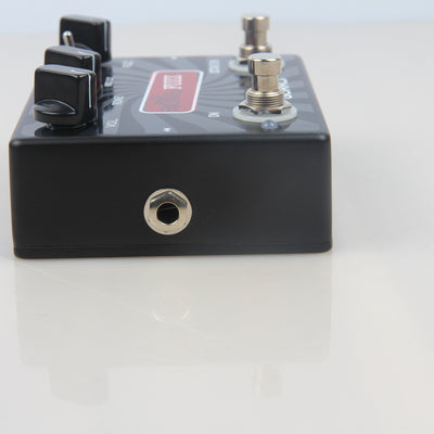 GOKKO Pedal de Bajo - Efecto Fuzz Octava Alta con Doble Interruptor (Encendido/Apagado), Control de Voltaje, True Bypass, Alimentación USB, Construcción en Aluminio Resistente para Bañistas y Guitarristas Eléctricos - GK-31, Grabación de Estudio, Calidad