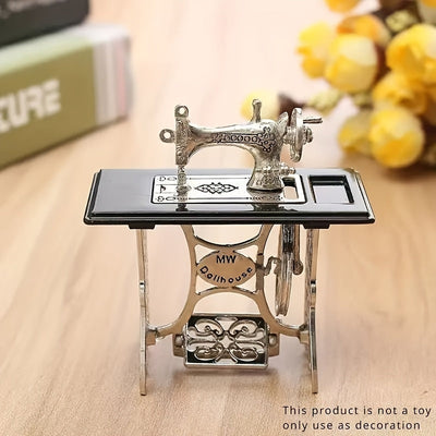 1pc Adorno Vintage de Mini Máquina de Coser de Metal, Coleccionable Decorativo para Uso Interior y Exterior, Creativo, Adornos de Colección