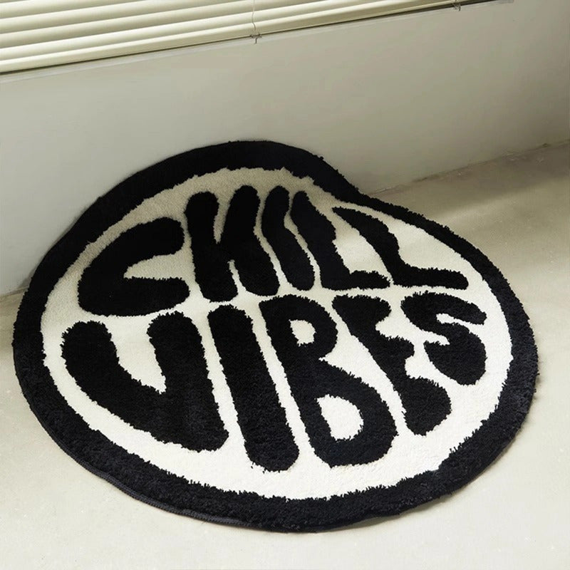 1pc Alfombra Redonda para Suelo - Poliéster Suave y Esponjoso con Texto "CHILL VIBES" en y Blanco, Decoración Moderna para Dormitorio, Sala de Estar, Hogar - Solo Lavado a Mano, Alfombras para Dormitorio, Tapete de Cama, Diseño de Moda, Textura Mullida,
