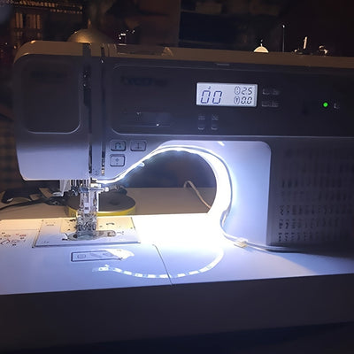 Tira de Luz LED con Alimentación USB para Máquinas de Coser con Regulador Táctil - Decorativa, No Requiere Batería, Perfecta para Regalos de Navidad, Oficina Festiva, Dormitorio, Hotel, Fiesta, Decoración de Restaurante