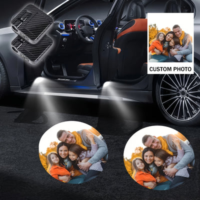 Luz de Bienvenida de Estilo Nuevo para Puertas de Coche 4pcs/2pcs - Personalizable con Fotos y Texto Personales, Adecuado para Coches, Motocicletas y Más - Luz de Proyector de Bienvenida Estilosa para Vehículos, Luz de Bienvenida Decorativa para Coches,