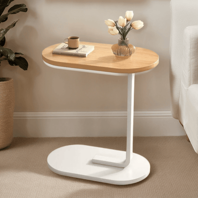 2 opciones de color disponibles. Mesa en forma de C creativa｜Ligera y práctica, ¡perfecta para colocar snacks/bebidas/libros y disfrutar de un momento relajante en casa!