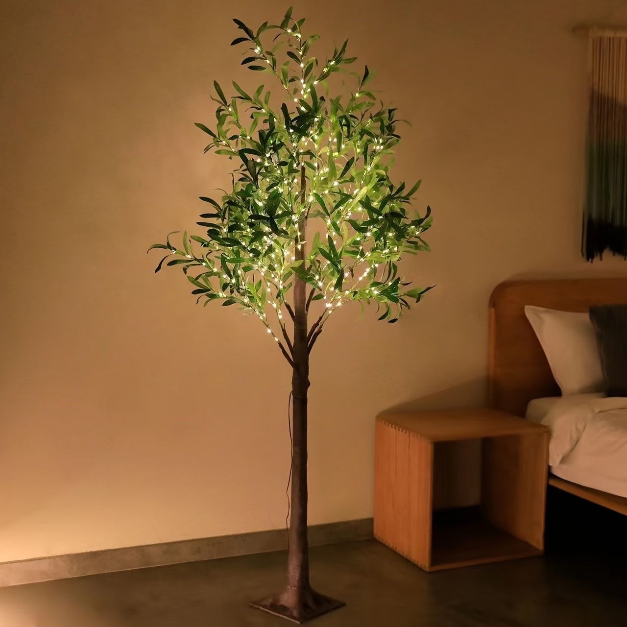 Árbol Artificial con Luz LED de Color Blanco Cálido de 1.5m/1.8m con Alimentación USB - Ideal para Bodas, Fiestas, Decoraciones de Hogar - Uso Interior/Exterior, Árbol Artificial para Decoración del Hogar