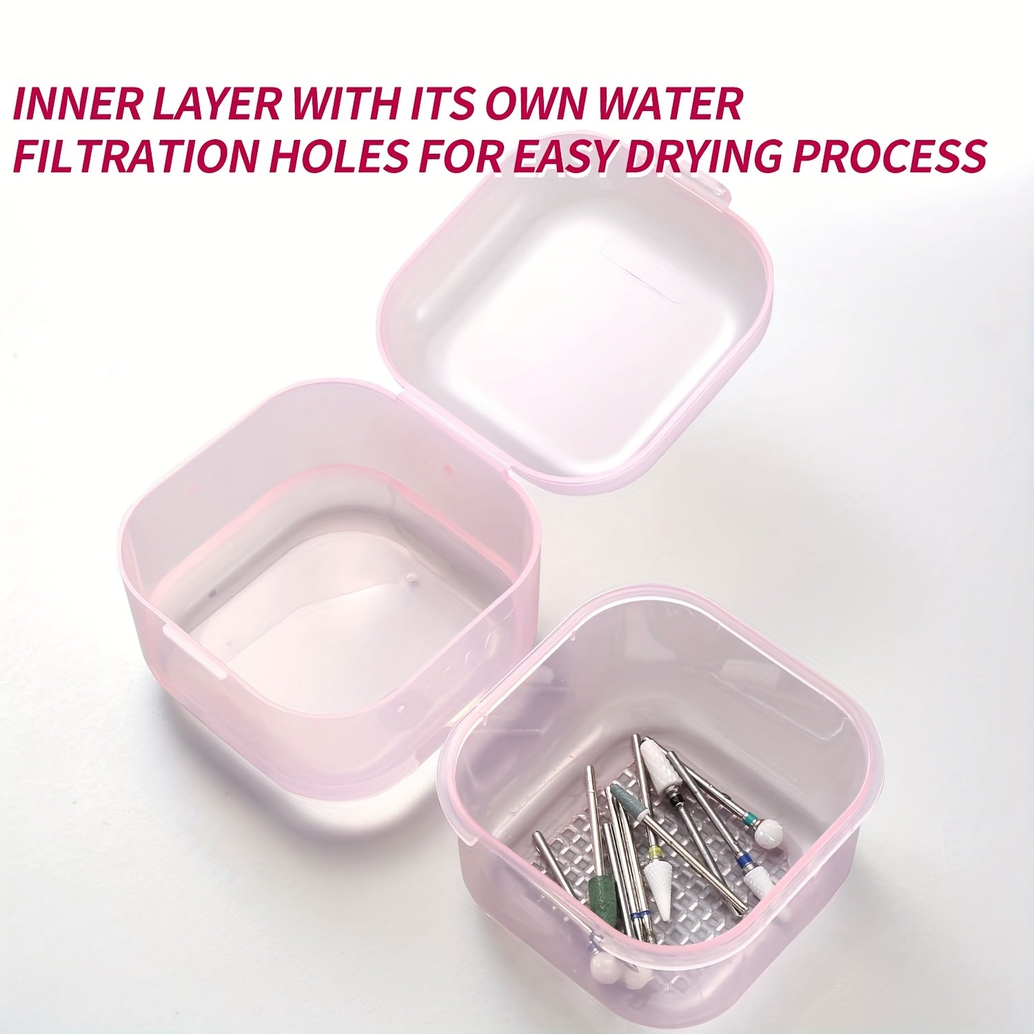 Una caja de esterilización para brocas de perforación de uñas con capa de filtro, bandeja de esterilización de inmersión para herramientas de manicura y contenedor de limpieza diseñado para salones de belleza profesionales.
