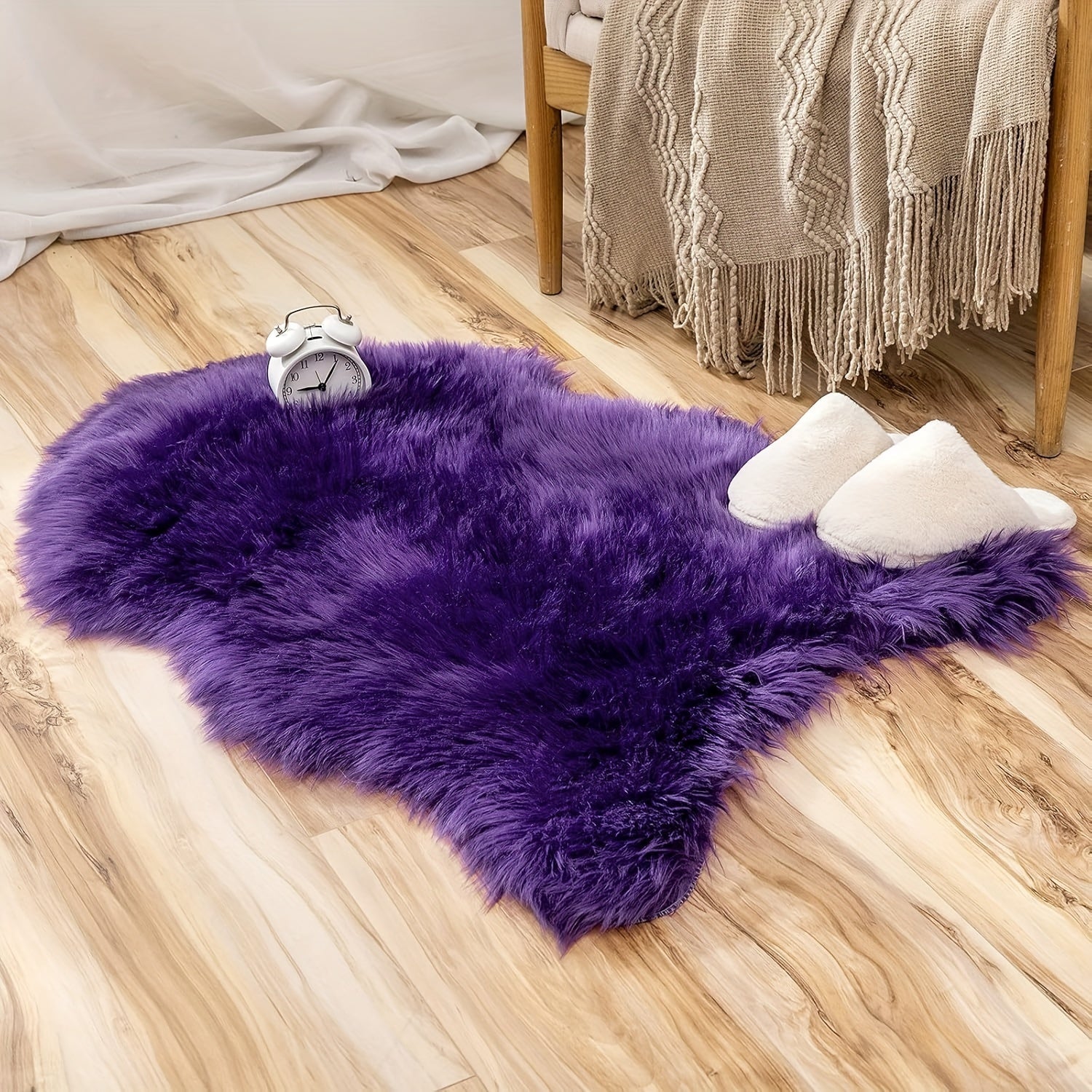 Alfombra de Área de Piel Sintética Lujosa - Suave y Esponjosa, Estilo Piel de Oveja para Decoración de Dormitorio y Oficina, Lavable a Máquina, Morado, Forma Irregular 60.96X91.44 cm