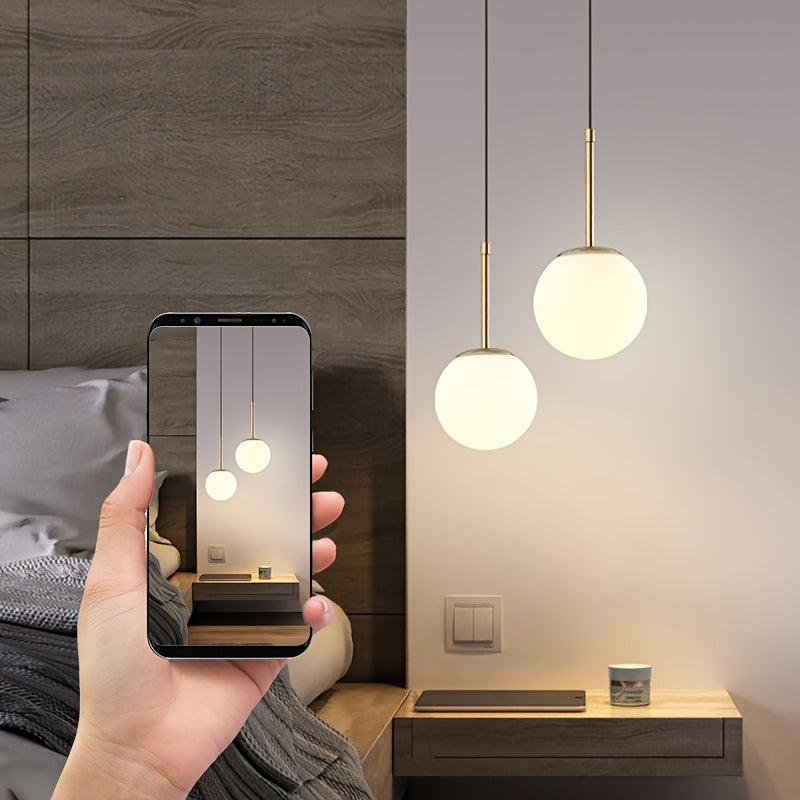Lámpara colgante moderna minimalista, diseño elegante en metal con pantalla blanca esférica, ideal para decoración de comedor, bar o pasillo, iluminación de barras, lámparas colgantes para techo con acabado metálico