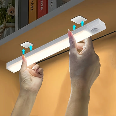 Luz sensible al control de voz LED, con patrón de rayas moderno, montaje de techo independiente, regulable, decoración de metal cepillado, sombra de plástico, batería de litio recargable, carga USB, adecuada para dormitorio, cocina, sala de estar - Luz b
