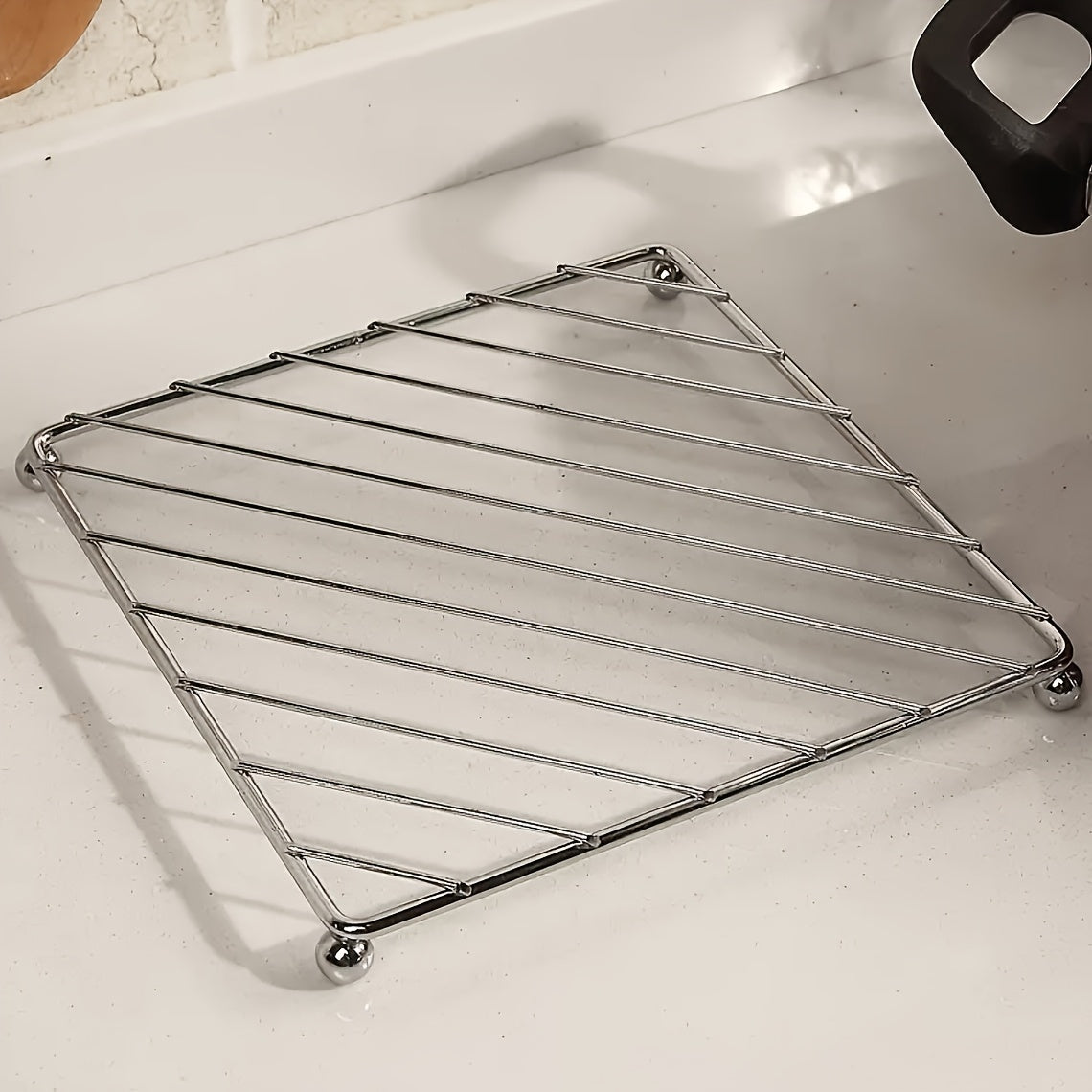 Juego de Soporte para Ollas y Posavasos Multifuncional de Acero Inoxidable - Diseño Antideslizante y Fácil de Limpiar con 4 Bolas Redondas, Ideal para Cocina y Comedor