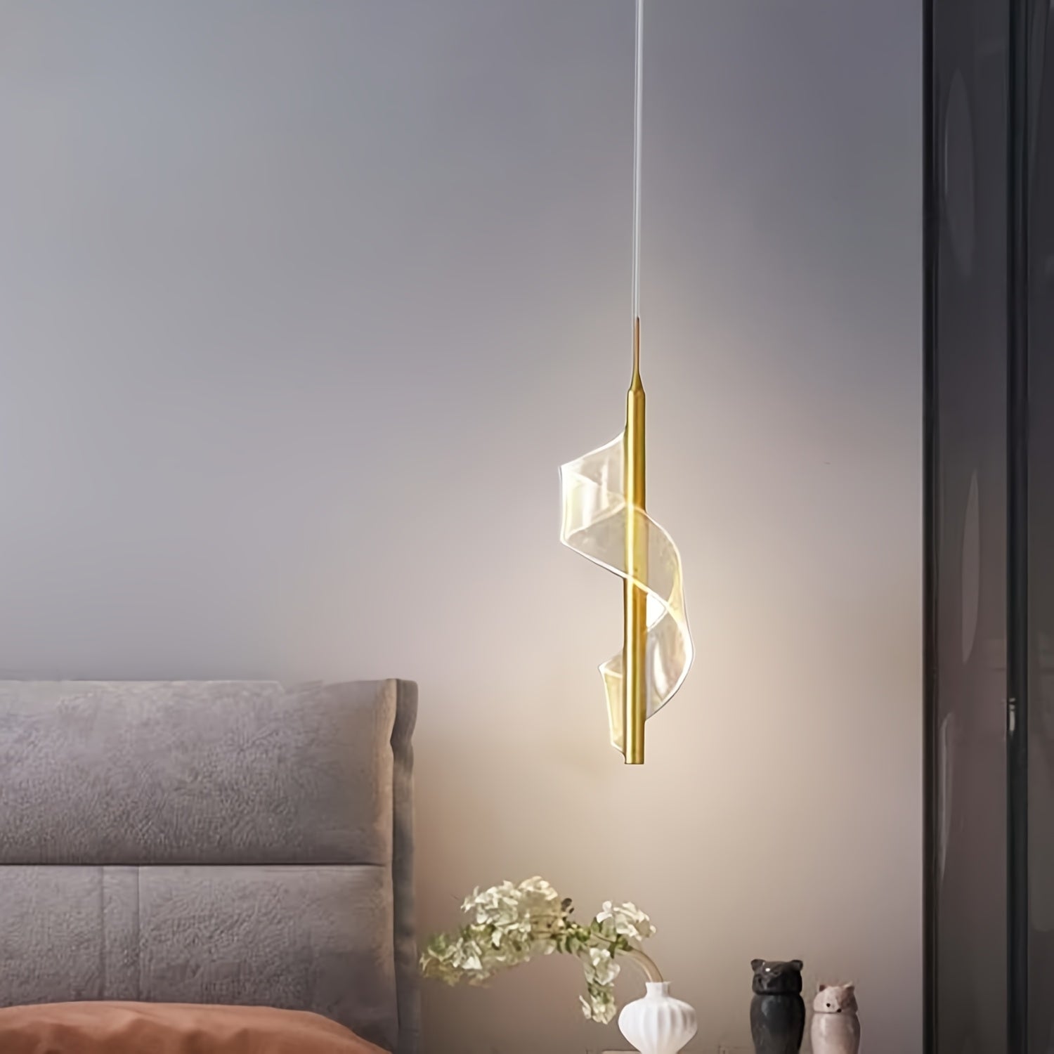 Lámpara colgante de acrílico transparente, luz LED regulable, altura ajustable, diseño moderno, lámpara de techo con espiral dorada, ideal para isla de cocina, comedor, sala o habitación, color dorado